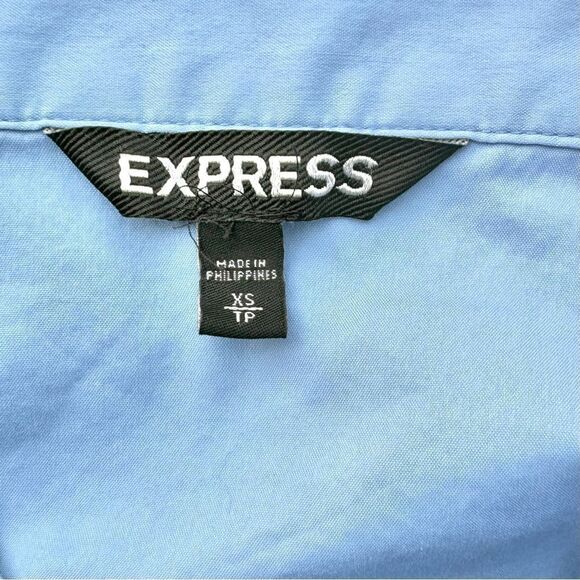 Express Off-The-Shoulder Chambray Blouse - Picture 8 of 9